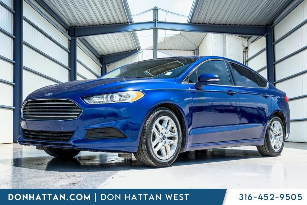 2016 Ford Fusion SE