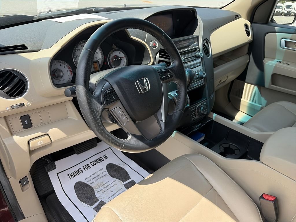 Used 2013 Purple Honda EX-L image 11
