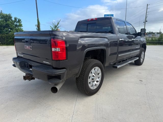 Used 2016 Iridium Metallic GMC Denali image 5