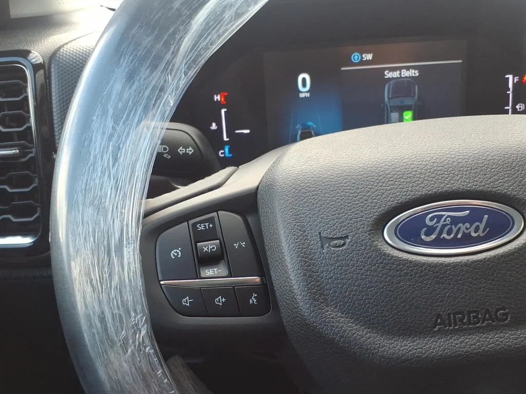 New 2026 Velocity Blue Metallic Ford XLT image 14
