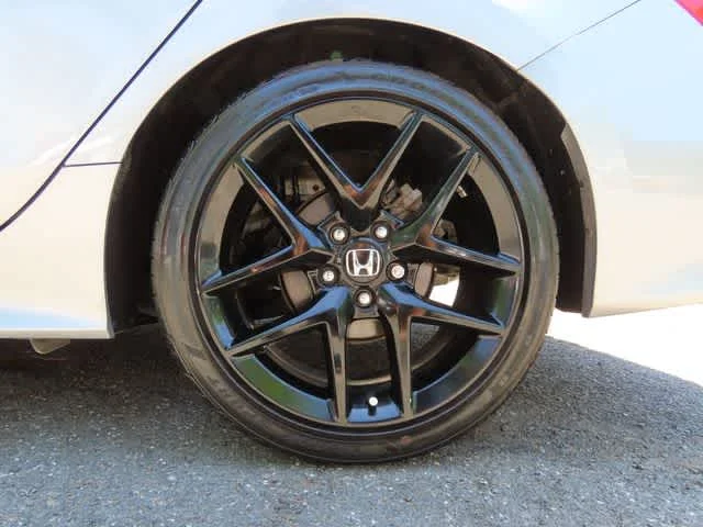 Certified Used 2023 Lunar Silver Metallic Honda Sport image 9