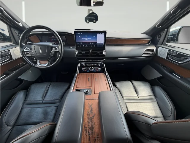 2023 Lincoln Navigator Black Label - Photo 9