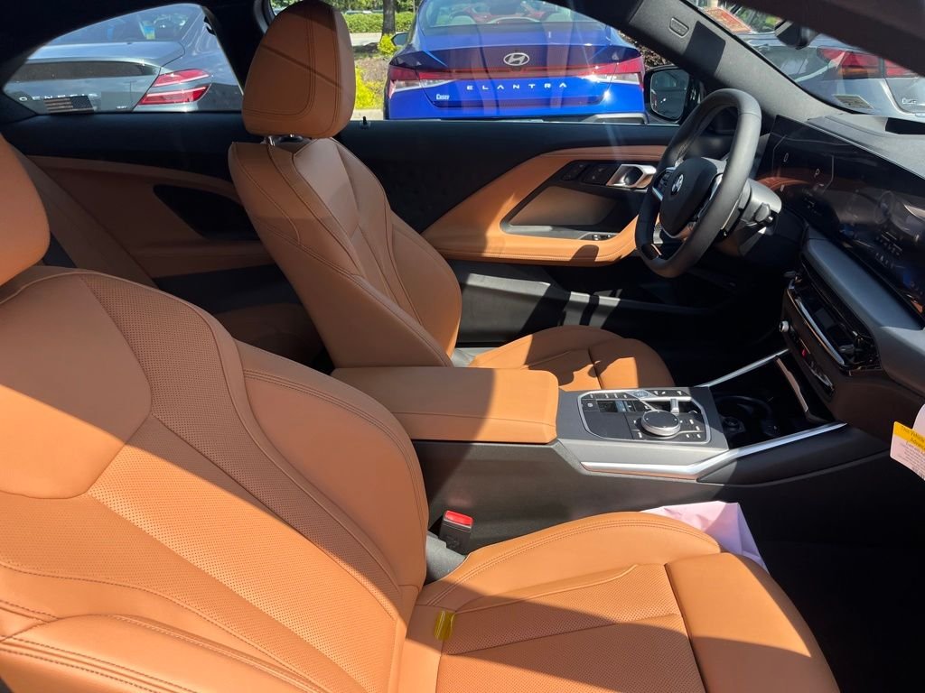 2025 BMW 2 Series 230i - Photo 29