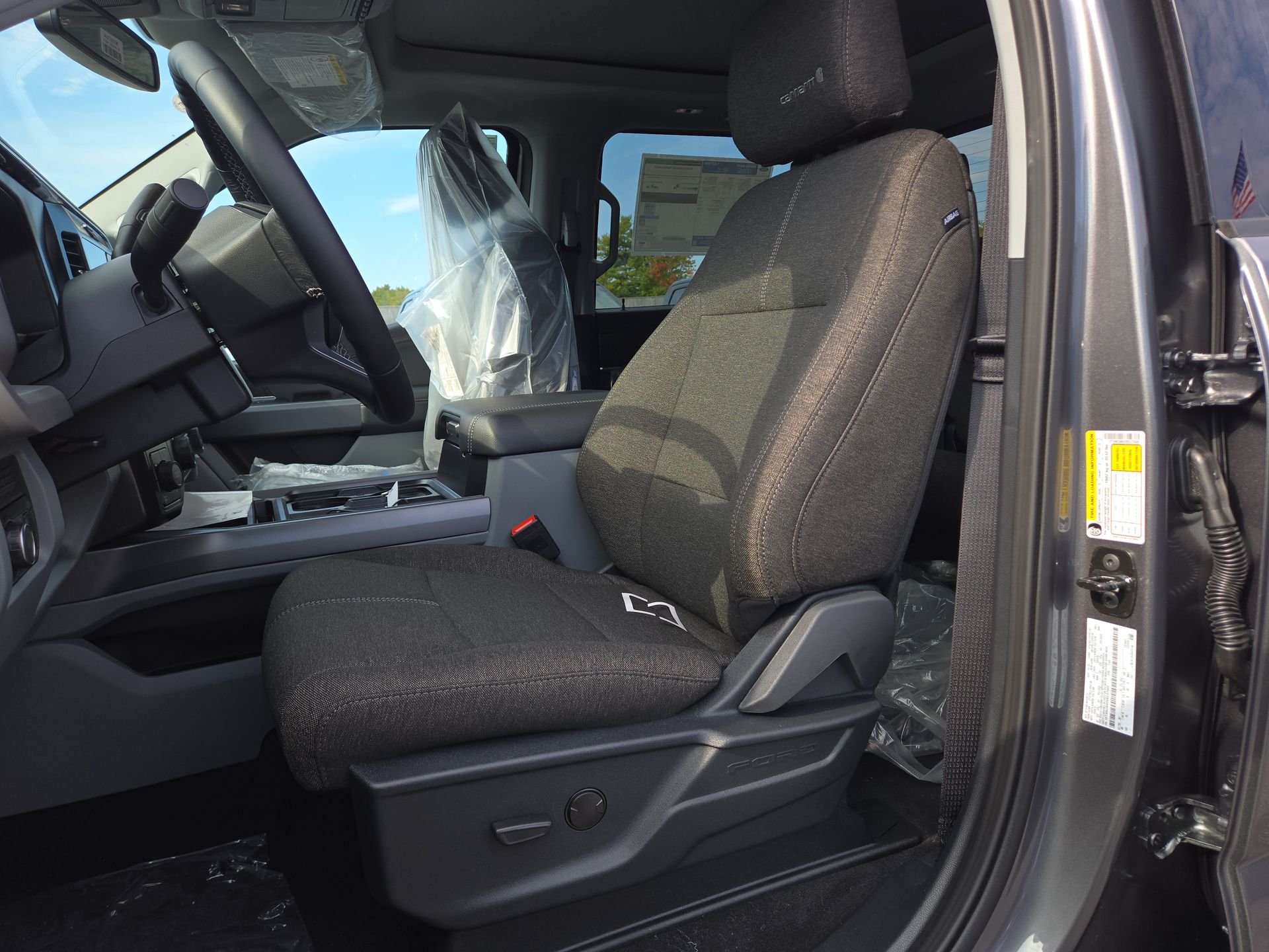 New 2027 Carbonized Gray Metallic Ford F-250® XLT image 6