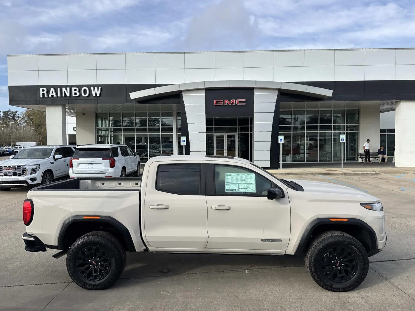 2026 GMC Canyon 2WD Elevation Crew Cab Short Box's photo