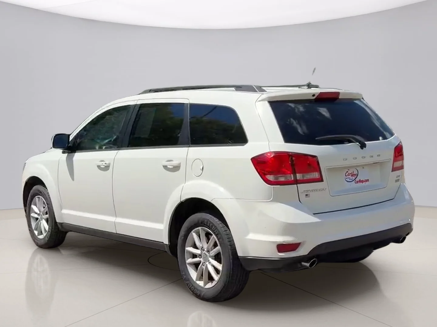Used 2017 White Jeep SXT image 3