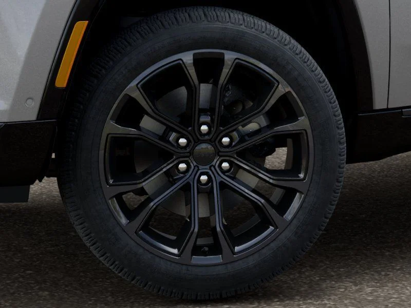 New 2026 Silver Jeep Summit Obsidian image 8