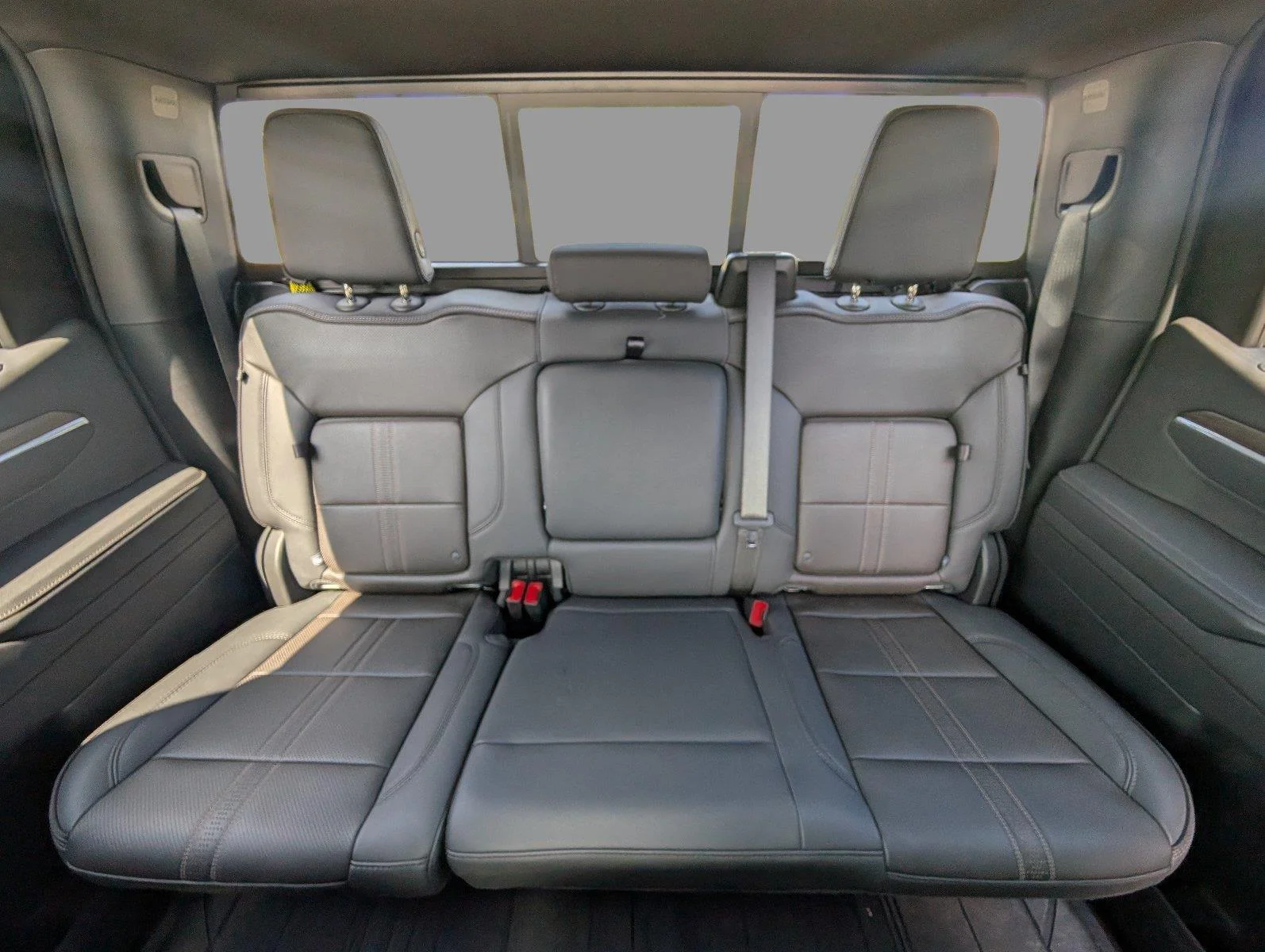 Used 2026 Sterling Gray Metallic Chevrolet High Country image 32