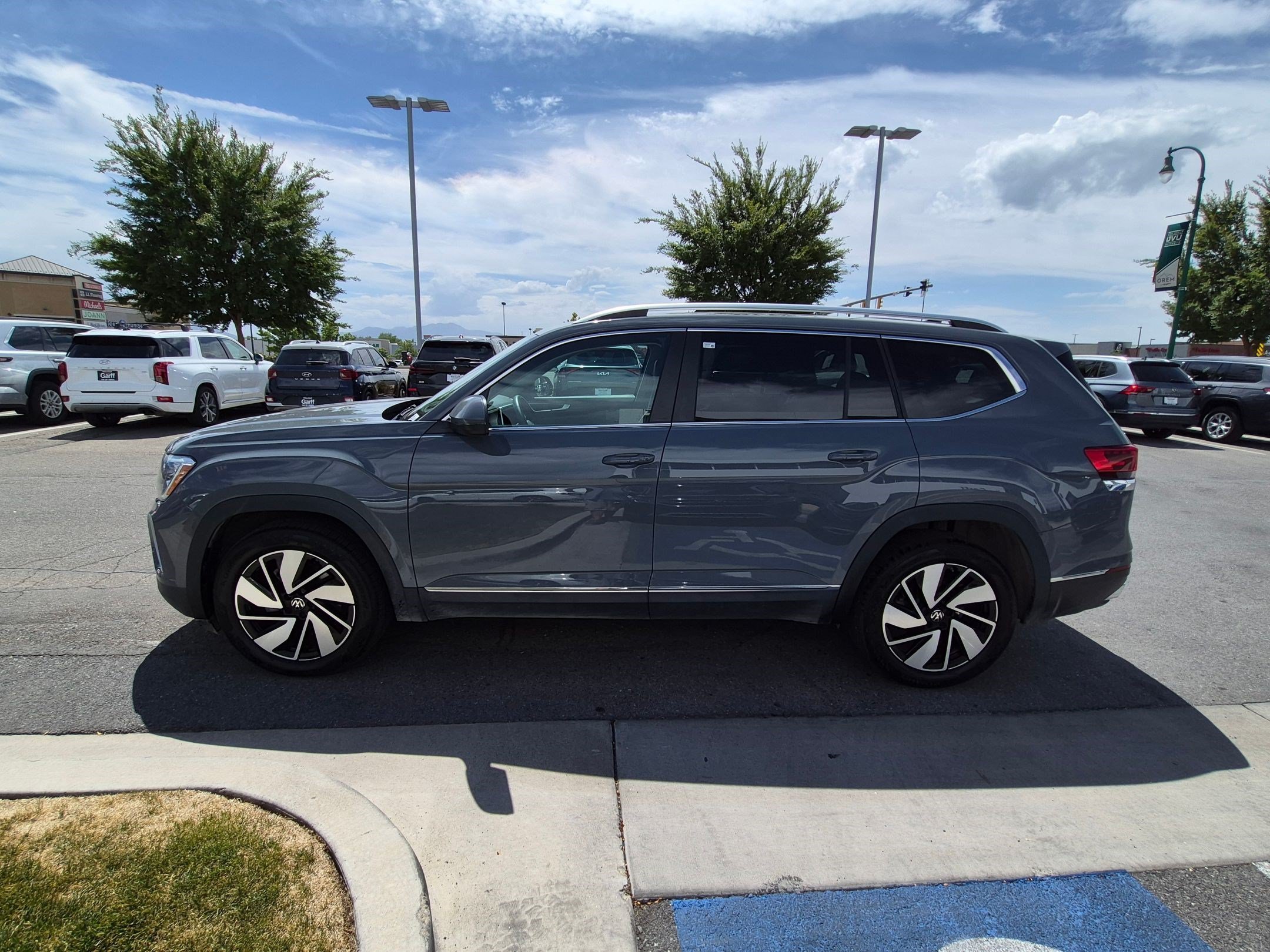 Certified Used 2025 Platinum Gray Metallic Volkswagen 2.0T SEL image 8