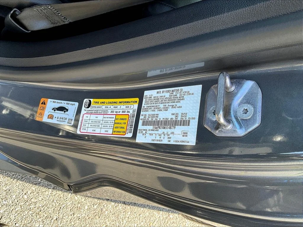Certified Used 2021 Carbonized Gray Metallic Ford GT Premium image 18