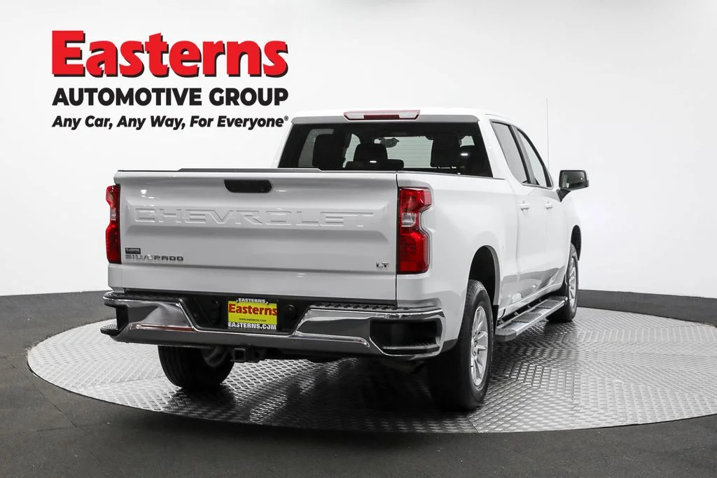 Used 2024 White Chevrolet LT image 5