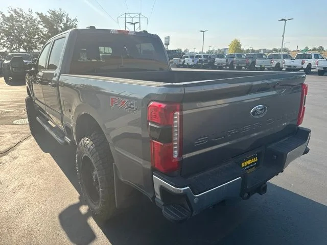 Used 2025 Gray Ford Lariat image 5