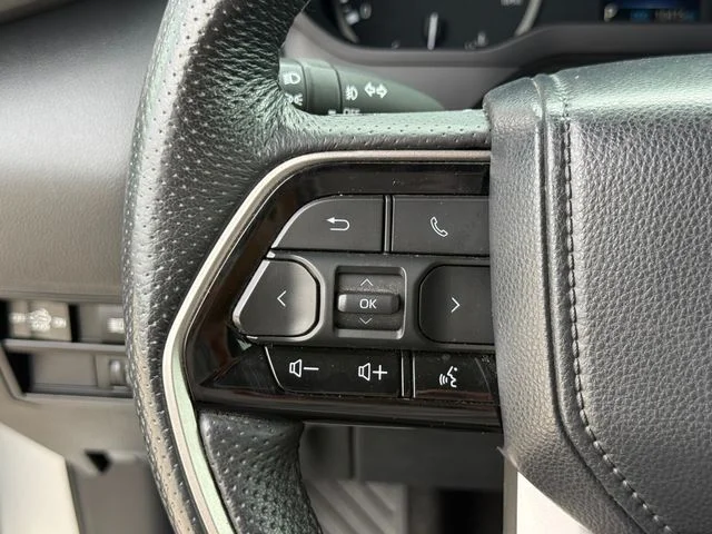 2022 Toyota Tundra Limited - Photo 14