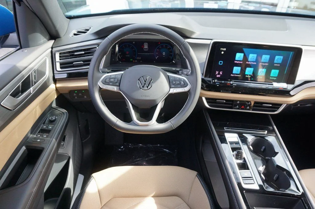 New 2026 Blue Volkswagen 2.0T SE w/Technology image 12