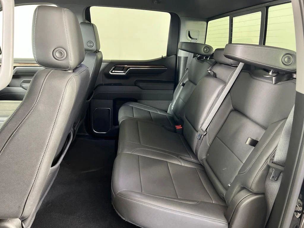 Used 2023 Black Chevrolet RST image 20