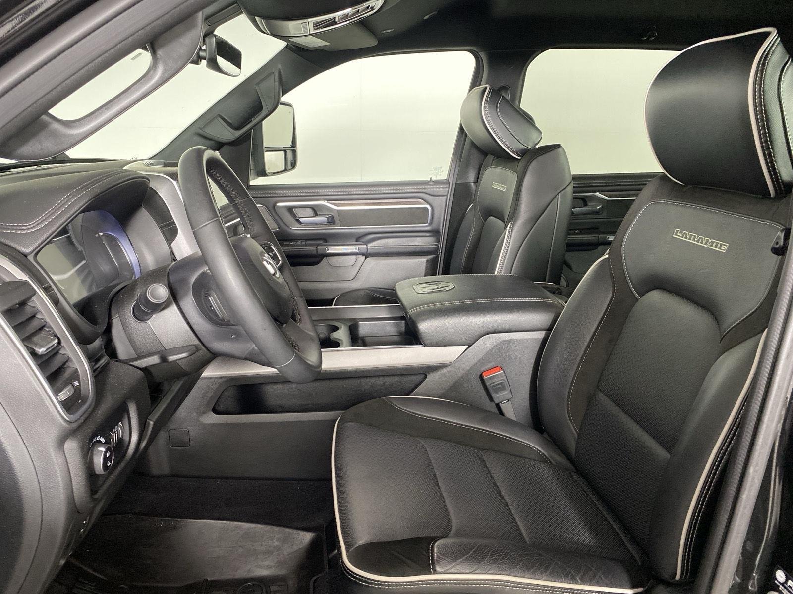 Used 2025 Diamond Black Crystal Pearlcoat Ram Laramie image 20