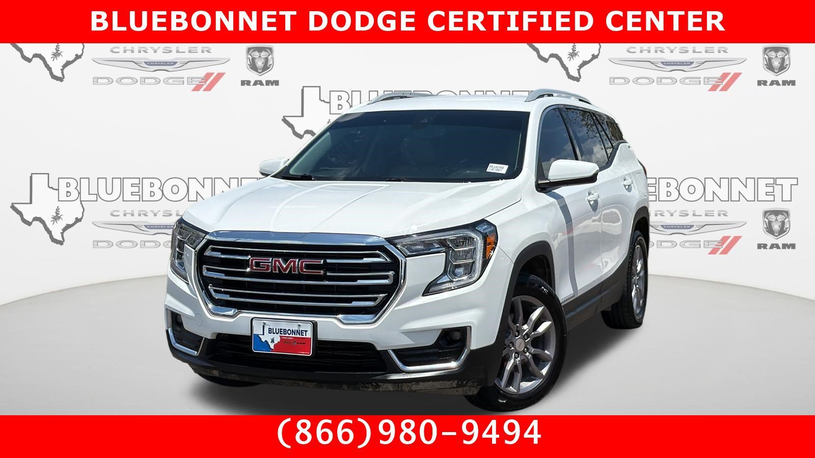 Used 2024 Summit White GMC SLT image 1