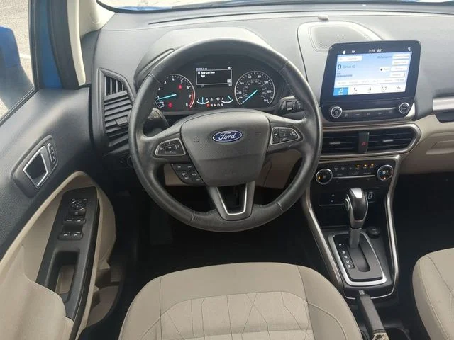 Used 2019 Blue Candy Ford SE image 16
