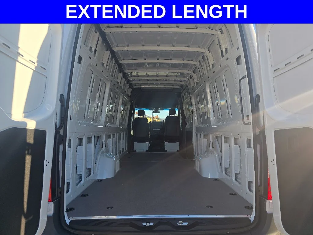 New 2026 Arctic White Mercedes-Benz Cargo 170 WB image 13