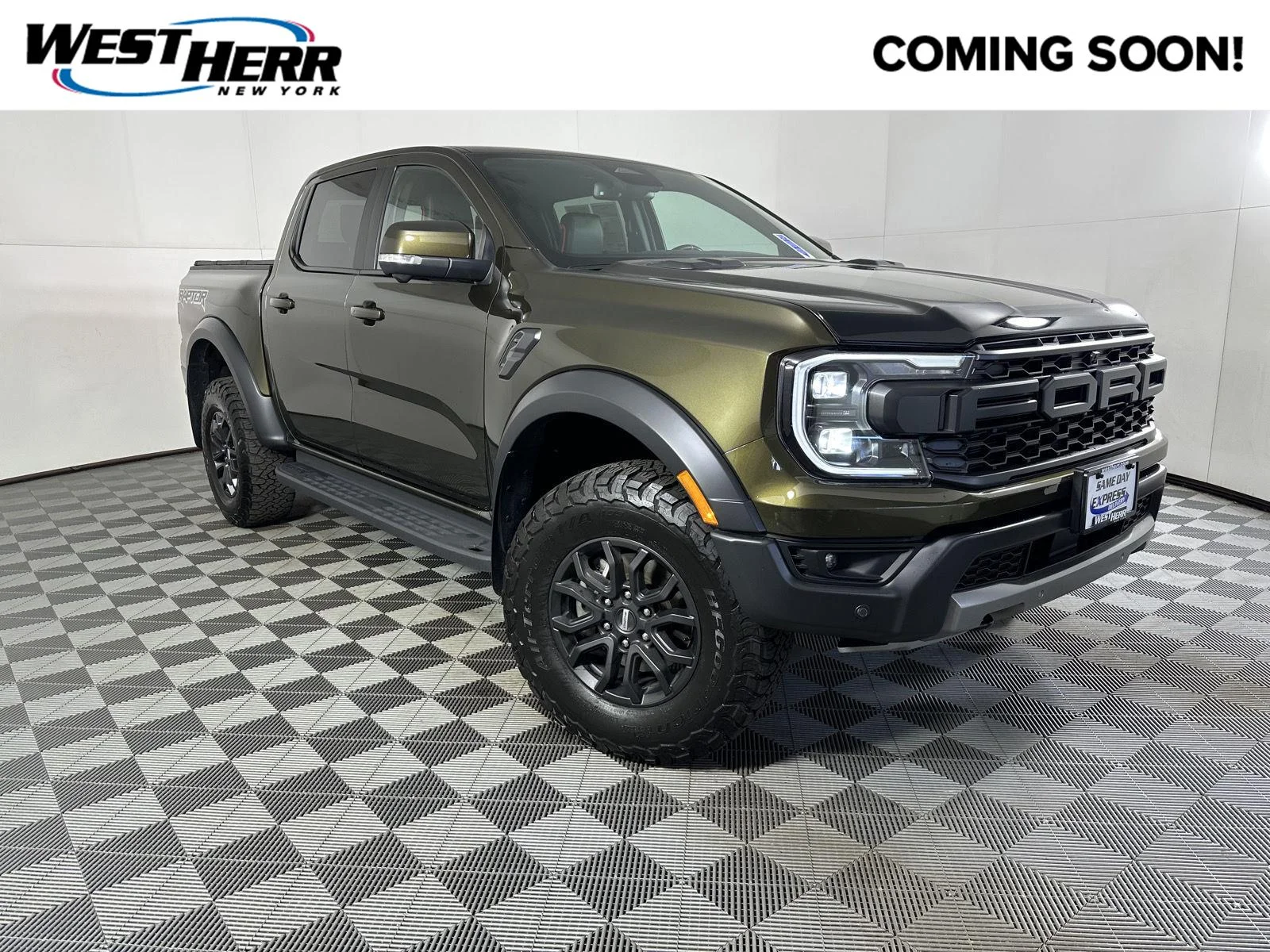 Used 2025 Shelter Green Ford Raptor image 1