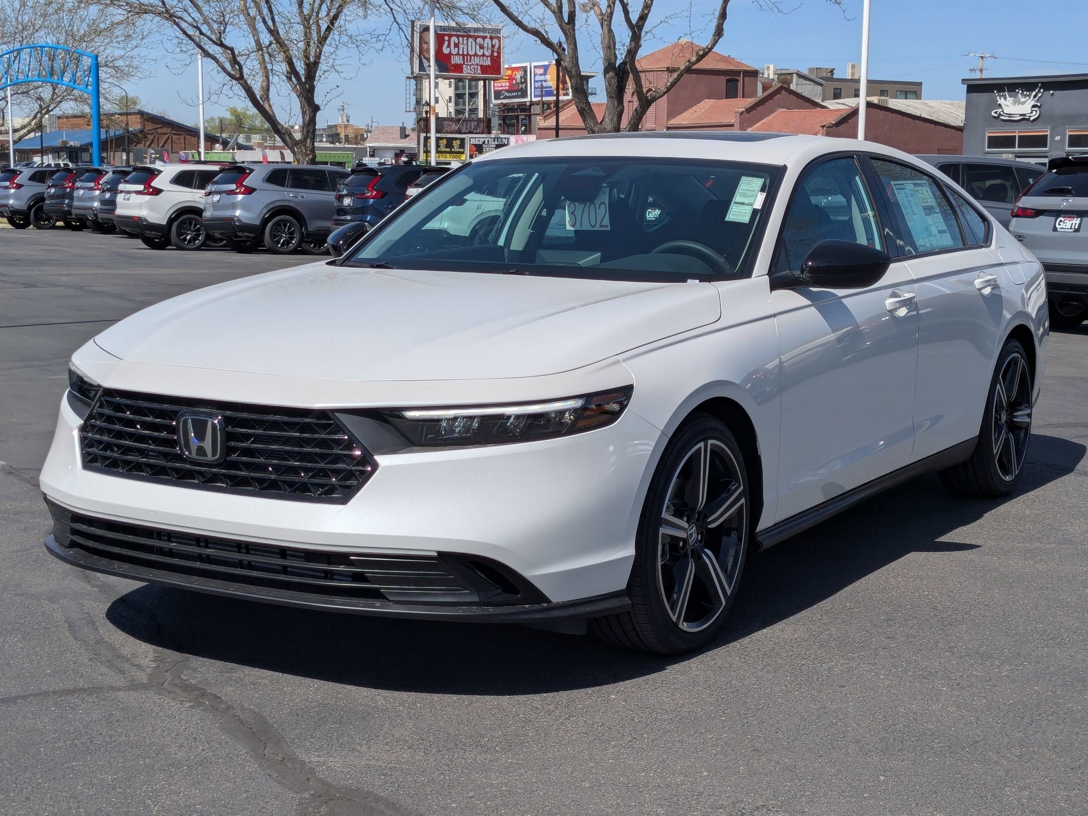 New 2026 Platinum White Pearl Honda SE image 8