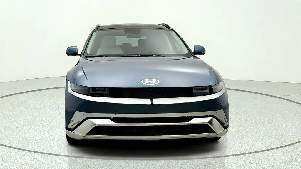 Used 2026 Digital Teal Hyundai Limited RWD image 2