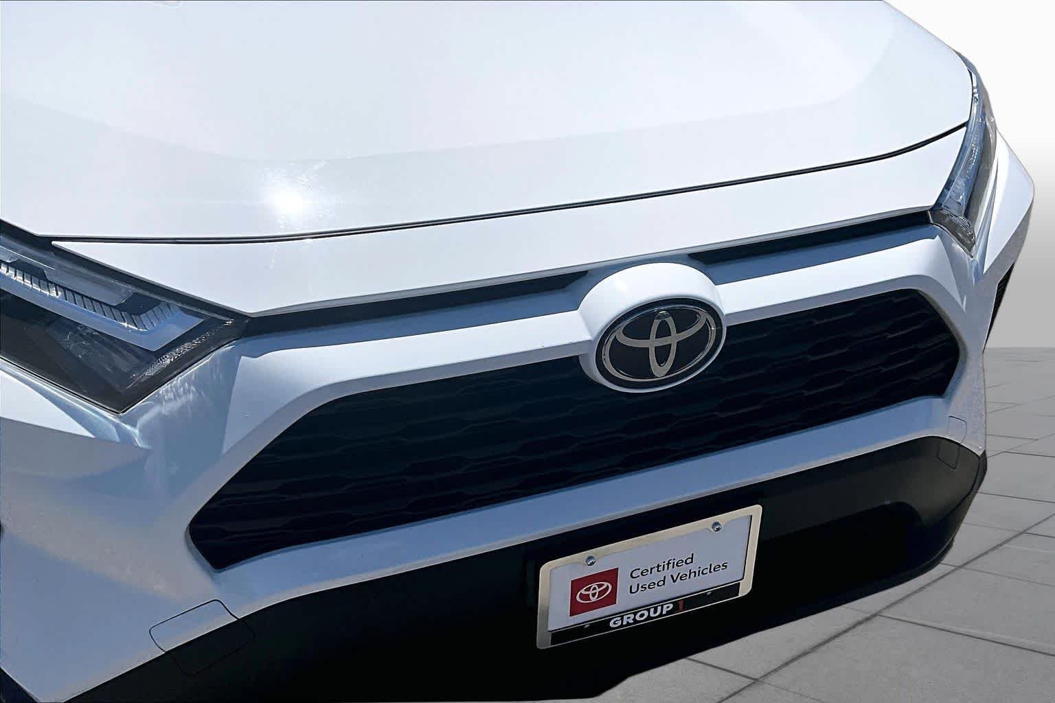 Certified Used 2023 Ice Cap Toyota XLE image 29
