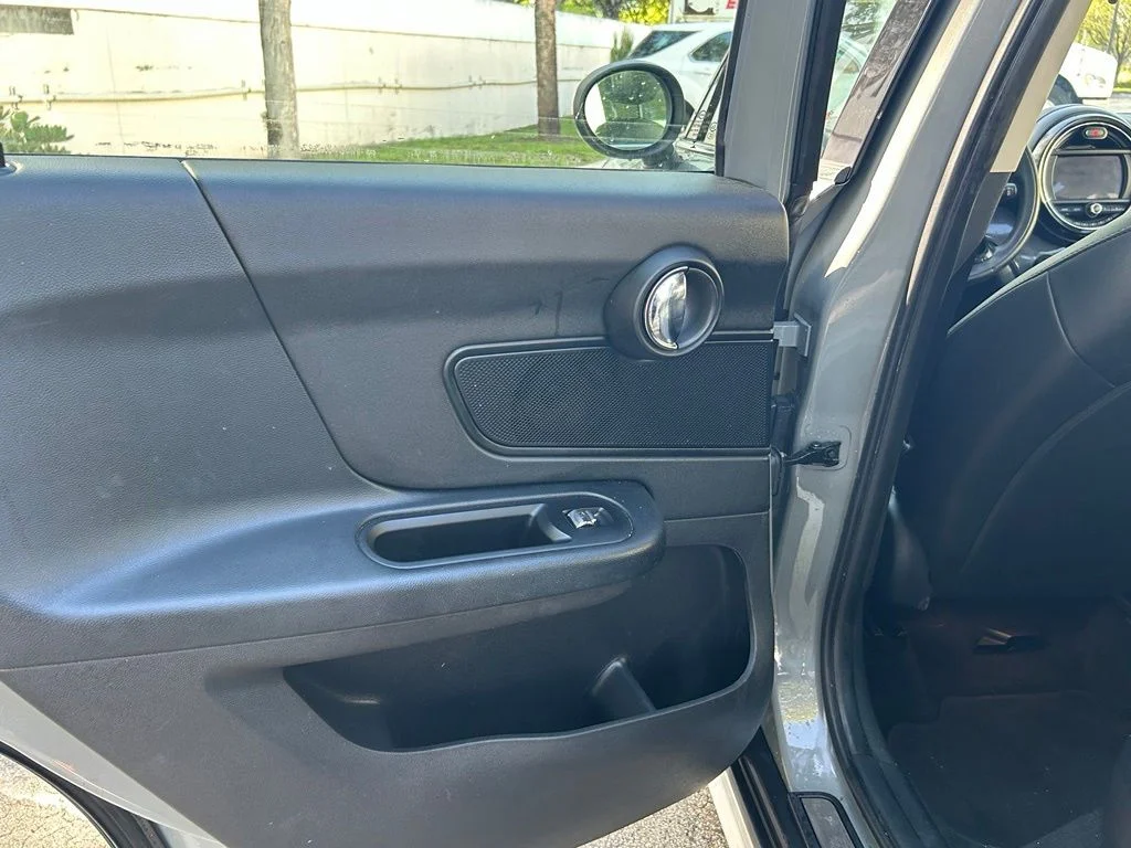 Used 2019 Gray MINI  image 38