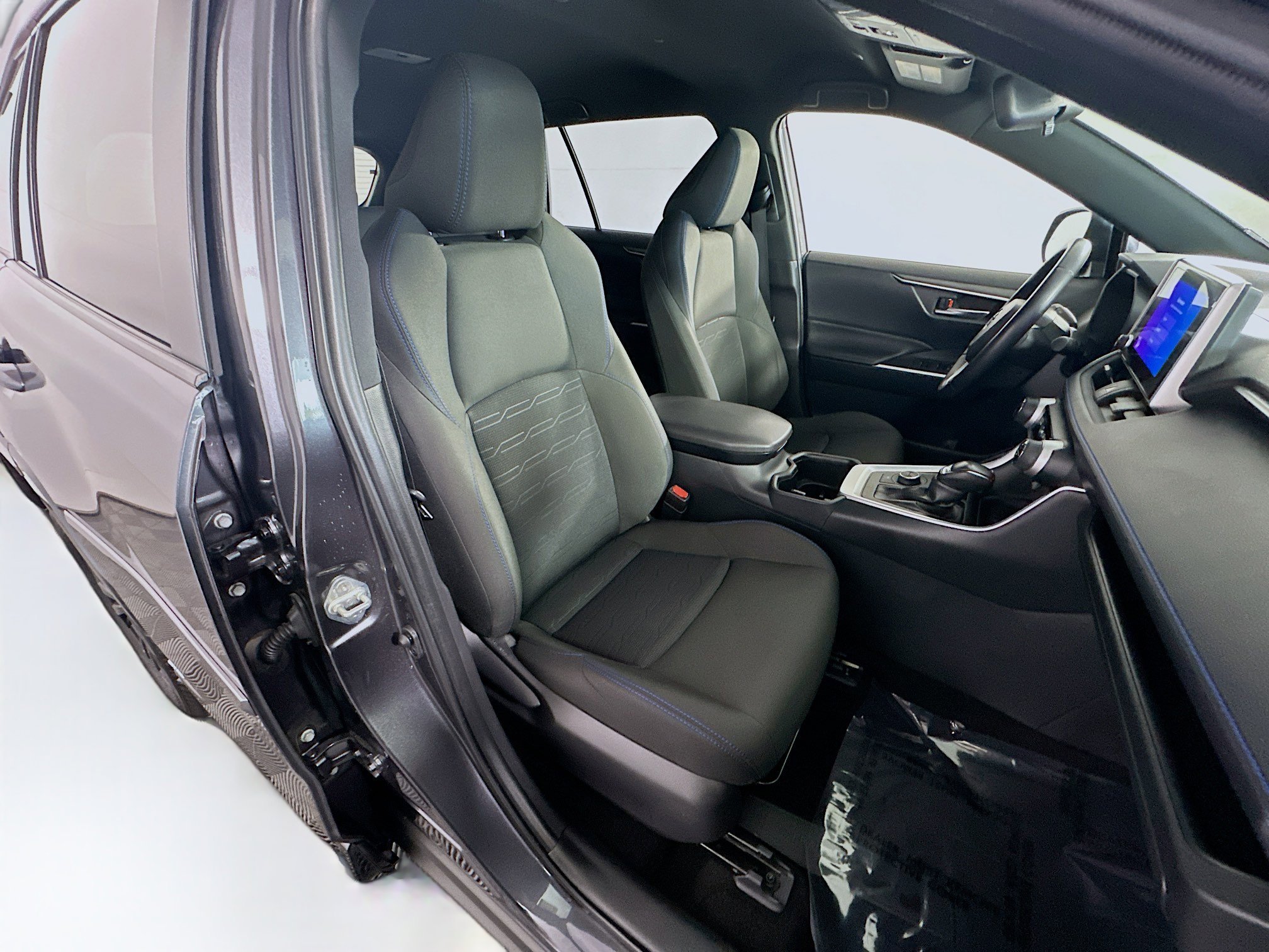 Used 2025 Magnetic Gray Metallic Toyota Hybrid SE image 28