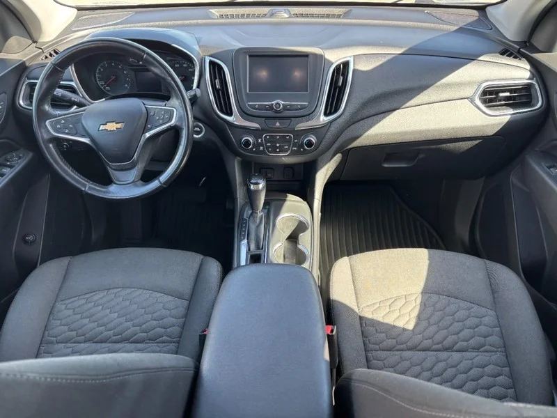 Used 2018 Pepperdust Metallic Chevrolet LT image 11