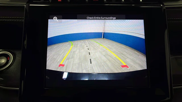 Used 2022 Gray Metallic Jeep Altitude image 13