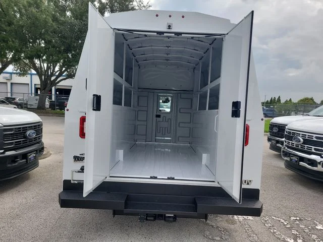 New 2027 Oxford White Ford Base image 12