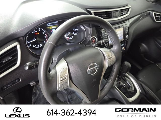 Used 2016 Silver Nissan SL image 16