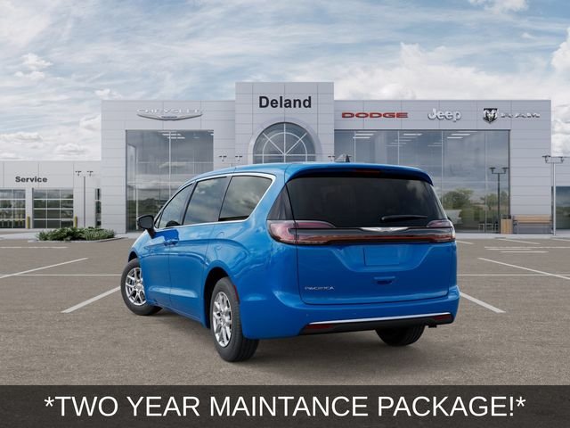 New 2026 Hydro Blue Pearl-Coat Exterior Paint Chrysler Select image 3