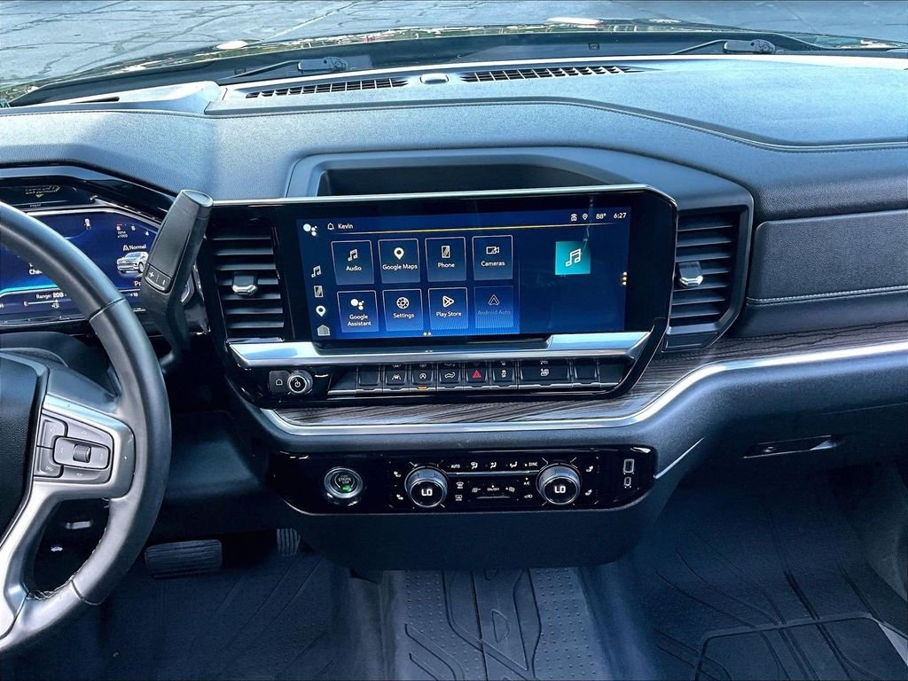 Used 2023 Black Chevrolet RST image 17