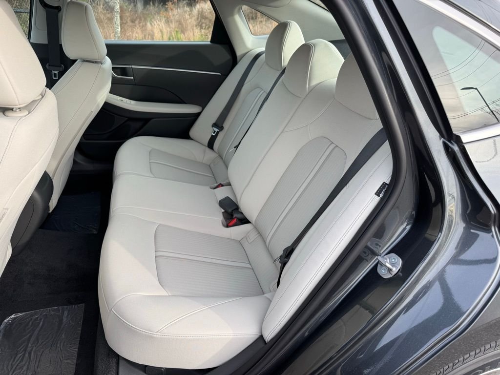 Used 2026 Gray Hyundai SE image 17