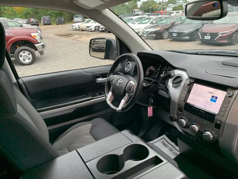 Used 2021 Black Toyota SR5 Pickup 4D 6 1/2 ft image 41