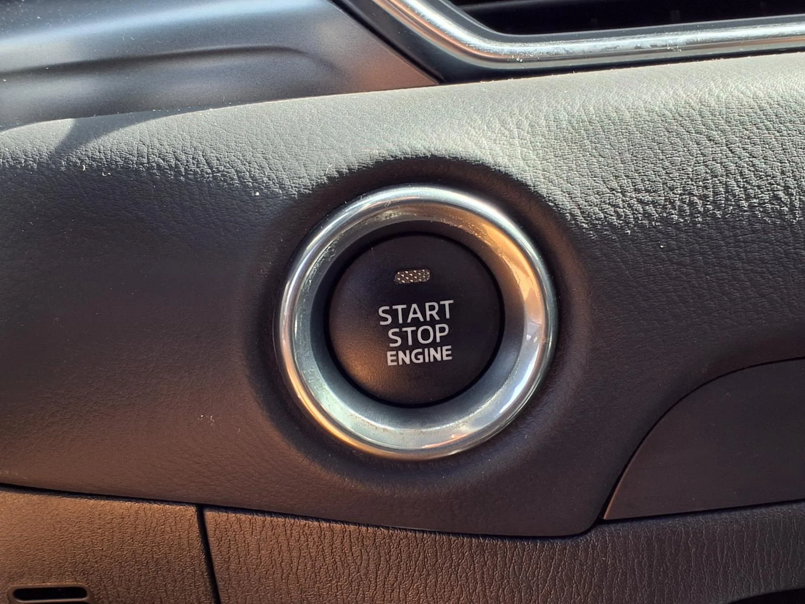 Used 2025 Jet Black Mica Mazda 2.5 S Preferred Package image 11