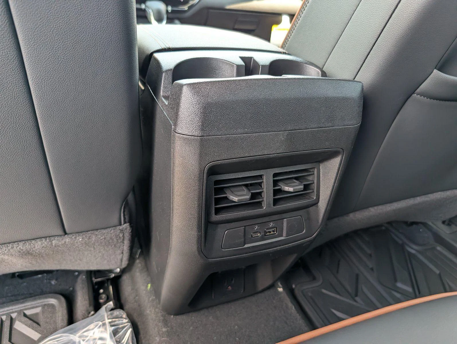 New 2026 Onyx Black GMC AT4 image 32