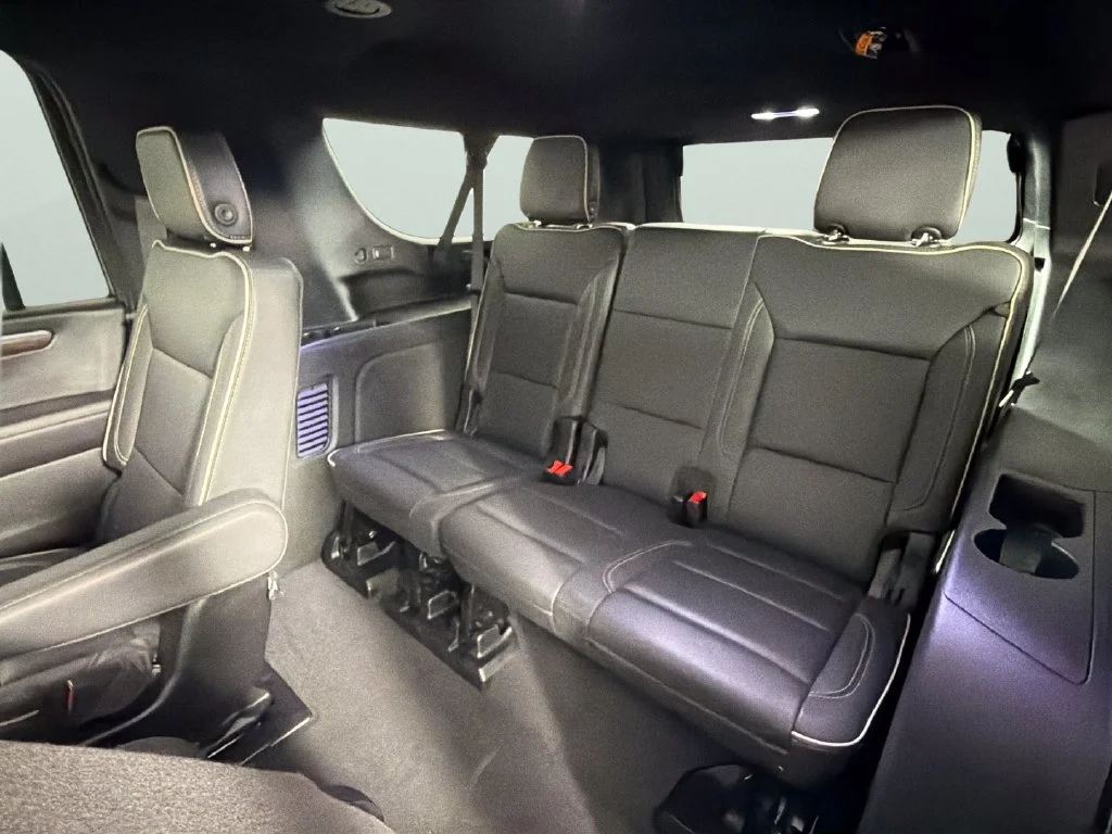 Used 2026 Black Chevrolet Premier image 30