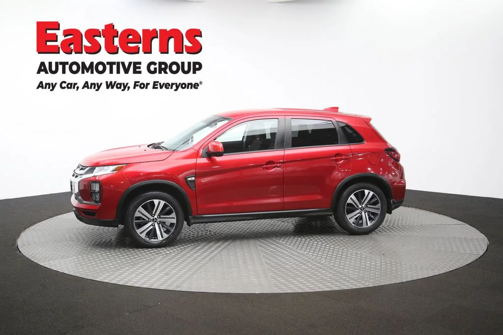 Used 2023 Red Mitsubishi 2.0 ES image 56