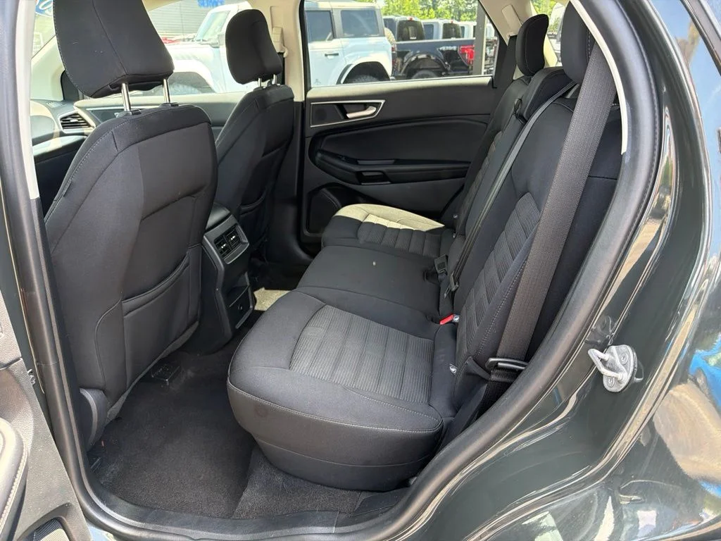 Used 2024 Green Ford SEL image 17