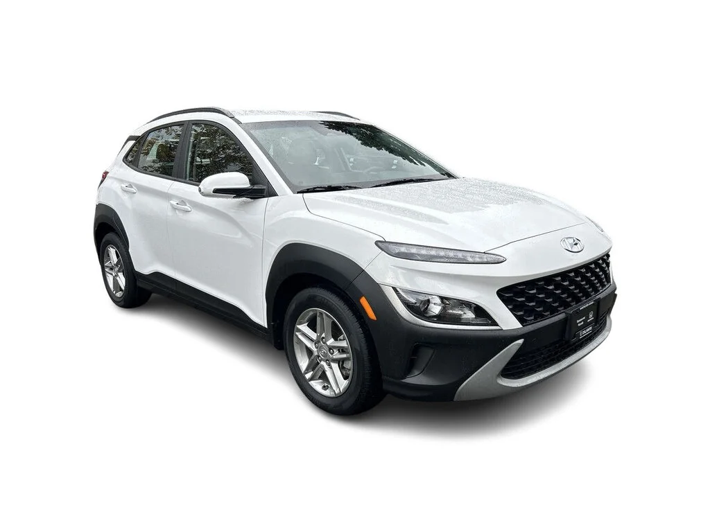 Used 2023  Hyundai 2.0L AWD Essential   No Accidents   Local BC   Dil image 2