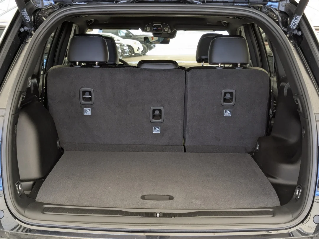 New 2026 Black Jeep Altitude - - 4x4 - Power Sunroof - Altitude Pack - 2.0L Turbo - Remote Start & More! image 30