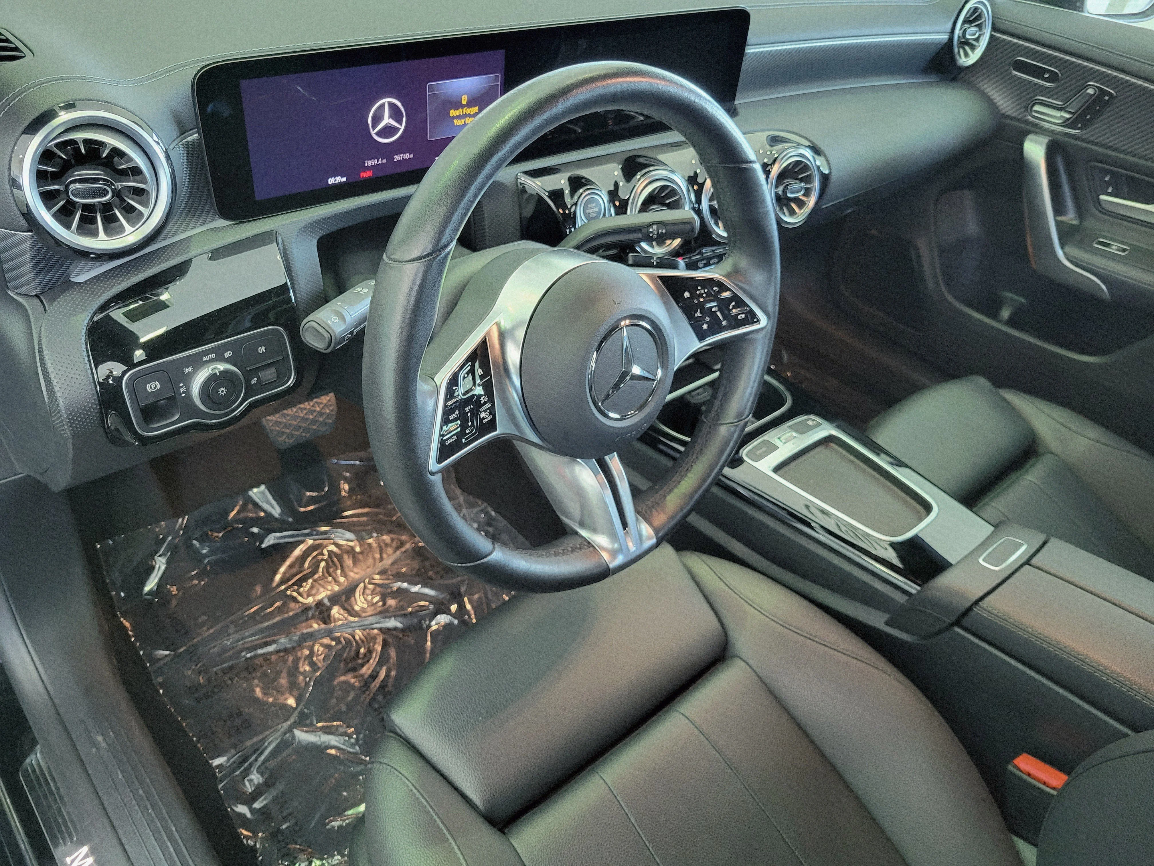 Used 2025 Night Black Mercedes-Benz CLA 250 image 17
