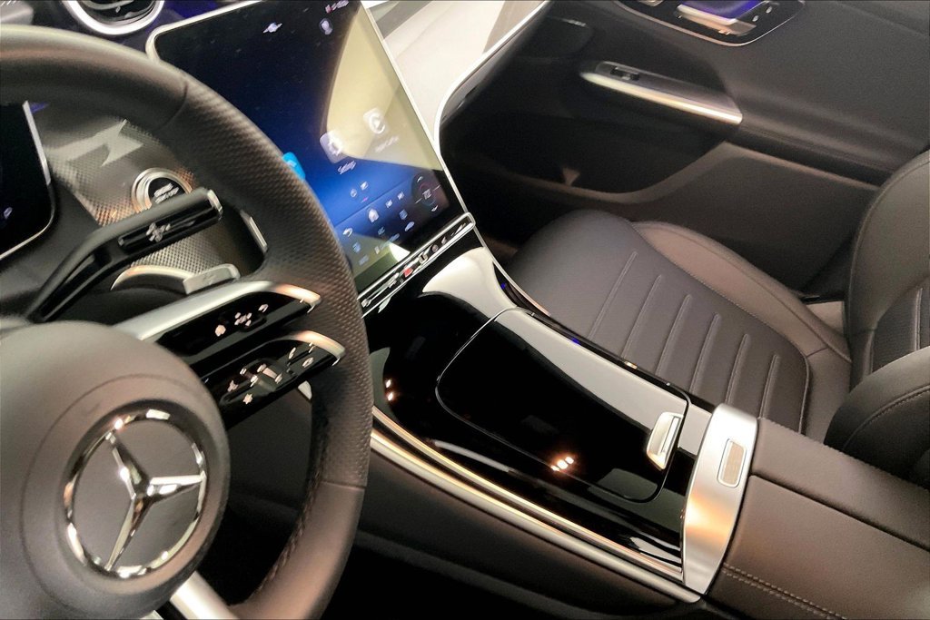 2026 Mercedes-Benz GLC Base - Photo 12