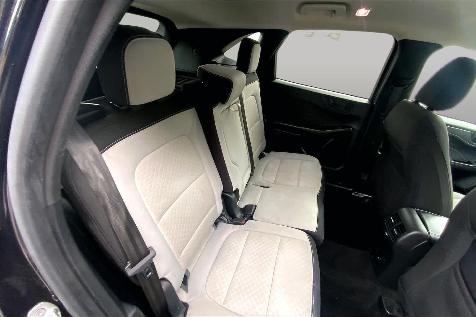 Certified Used 2024 Agate Black Ford Active image 20