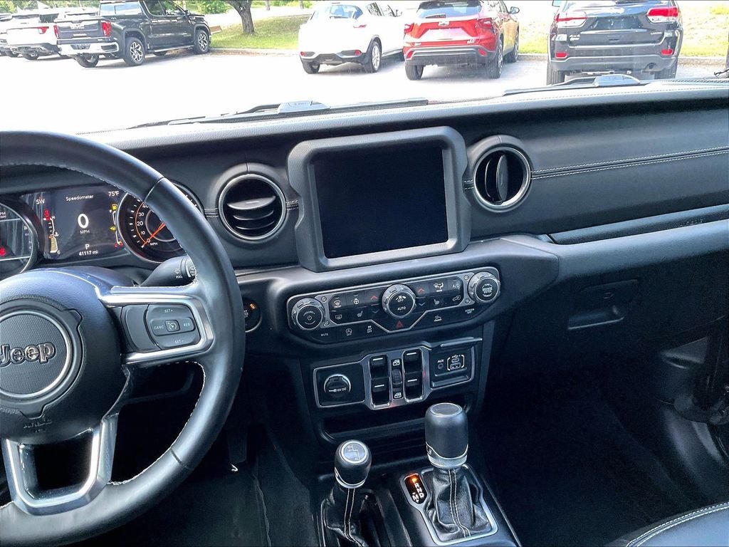 Used 2023 Black Jeep Overland image 18