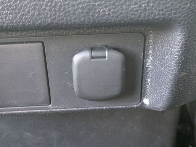 Used 2025 Silver Toyota SR5 image 14