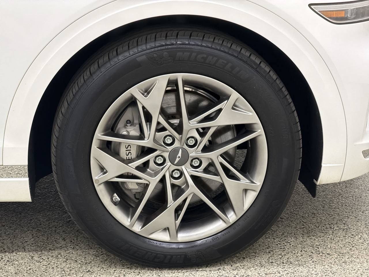 2025 GENESIS GV70 Standard - Photo 10
